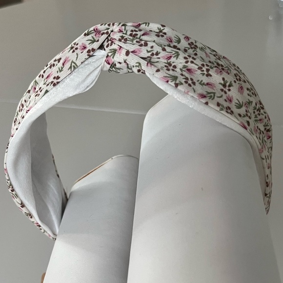 Boho Floral HEADBAND | NEW!! - Picture 5 of 13